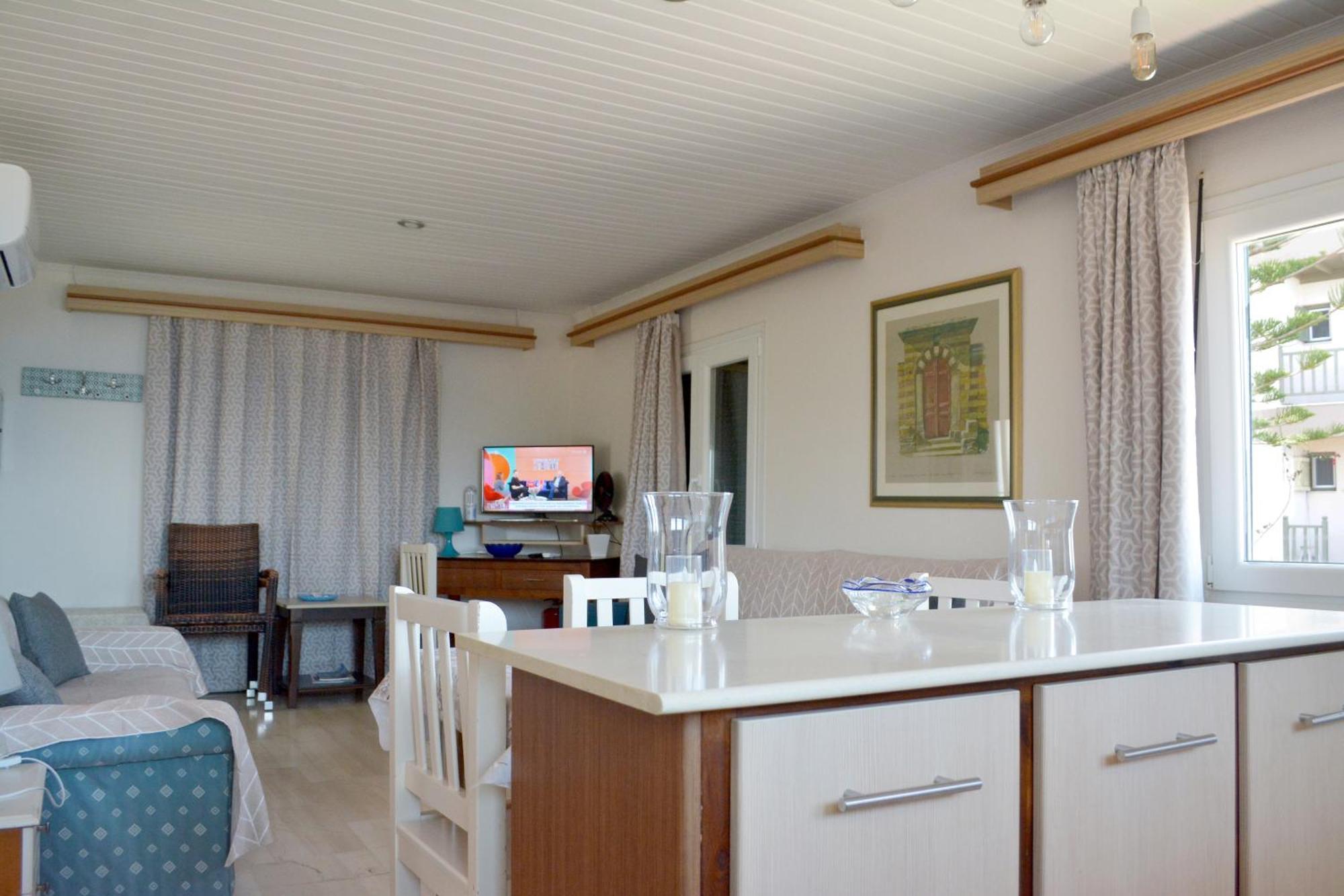 Aegean Bliss Residences - Karfas Luaran gambar
